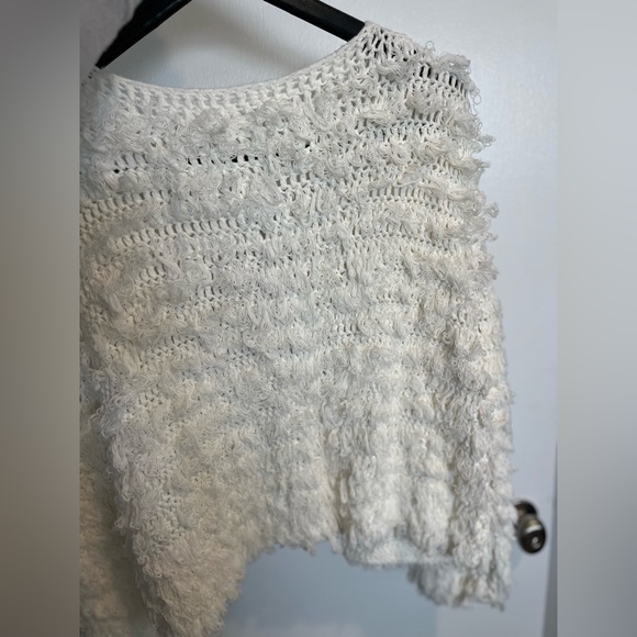 Blue Blush One Size Oversized Knit White Fringe Cardigan - Picture 6 of 6